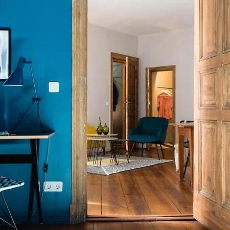 1 Bedroom Home - Cosy And Design H33
